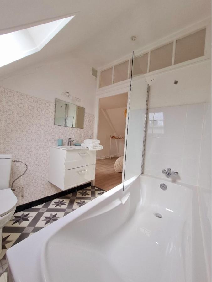 Joli Appartement Cosy Avec Jardin Lanvallay Екстериор снимка